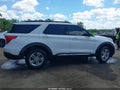 Photo 13 of 16 — 2022 Ford Explorer