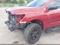 Photo 6 of 17 — 2017 Nissan Titan