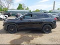 Photo 13 of 15 — 2015 Jeep Cherokee