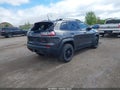 Photo 4 of 19 — 2019 Jeep Cherokee