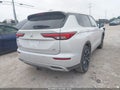 Photo 4 of 16 — 2023 Mitsubishi Outlander