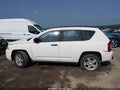 2008 Jeep Compass — photo 14 of 16 | VIN 1J8FT47W88D525758