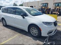 Photo 1 of 18 — 2026 Chrysler Pacifica