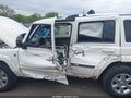 Photo 17 of 18 — 2008 Jeep Commander
