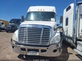 Photo 11 of 16 — 2010 Freightliner Cascadia 125
