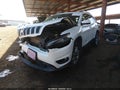 Photo 2 of 16 — 2019 Jeep Cherokee