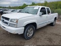 Photo 2 of 11 — 2004 Chevrolet Silverado 1500