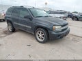 Photo 1 of 18 — 2004 Chevrolet Trailblazer