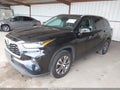 Photo 2 of 16 — 2023 Toyota Highlander