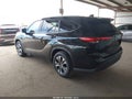 Photo 3 of 16 — 2023 Toyota Highlander
