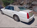 2008 Cadillac DTS — photo 3 of 18 | VIN 1G6KD57Y58U166382