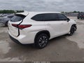 Photo 4 of 17 — 2020 Toyota Highlander Hybrid