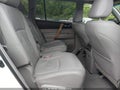 2008 Toyota Highlander Hybrid — photo 8 of 18 | VIN JTEEW44A382018857