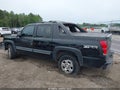 Photo 3 of 16 — 2004 Chevrolet Avalanche