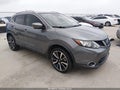 Photo 1 of 17 — 2018 Nissan Rogue Sport