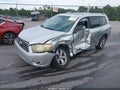 2009 Toyota Highlander — photo 2 of 16 | VIN JTEES43AX92131655