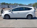 Photo 14 of 17 — 2014 Toyota Prius V