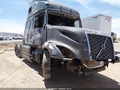 Photo 13 of 15 — 2024 Volvo VNL