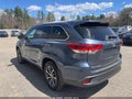 Photo 3 of 10 — 2018 Toyota Highlander