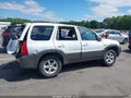 Photo 14 of 17 — 2005 Mazda Tribute