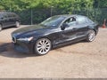 Photo 2 of 17 — 2020 Volvo S60