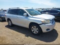 Photo 1 of 16 — 2010 Toyota Highlander