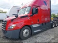 Photo 2 of 16 — 2020 Freightliner New Cascadia 126