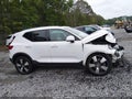 Photo 13 of 16 — 2020 Volvo XC40