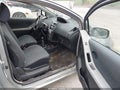 Photo 5 of 17 — 2011 Toyota Yaris
