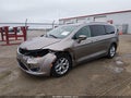 Photo 2 of 17 — 2018 Chrysler Pacifica