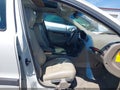 Photo 5 of 17 — 2004 Volvo V70