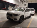 Photo 2 of 16 — 2020 Jeep Cherokee