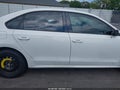 Photo 13 of 18 — 2018 Volkswagen Passat