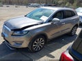 Photo 2 of 19 — 2019 Lincoln MKC