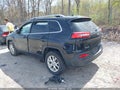 Photo 3 of 16 — 2018 Jeep Cherokee