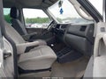 Photo 5 of 11 — 2003 Volkswagen Eurovan