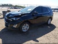 Photo 2 of 16 — 2018 Chevrolet Equinox