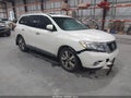 Photo 1 of 17 — 2015 Nissan Pathfinder