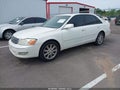 Photo 2 of 10 — 2001 Toyota Avalon