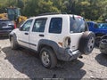 2005 Jeep Liberty — photo 3 of 22 | VIN 1J4GL48KX5W711920