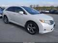 Photo 1 of 17 — 2011 Toyota Venza