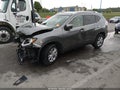 2016 Nissan Rogue — photo 2 of 20 | VIN KNMAT2MTXGP669826