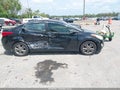 Photo 13 of 16 — 2011 Hyundai Elantra