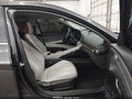Photo 5 of 17 — 2023 Hyundai Elantra