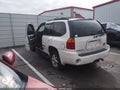 Photo 3 of 16 — 2004 GMC Envoy