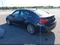 Photo 3 of 11 — 2011 Chrysler 200