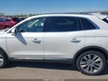 Photo 15 of 17 — 2016 Lincoln MKX