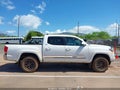 Photo 13 of 16 — 2017 Toyota Tacoma