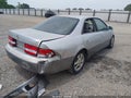 Photo 4 of 17 — 2001 Lexus ES 300