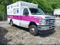 Photo 1 of 24 — 2022 Ford E-350